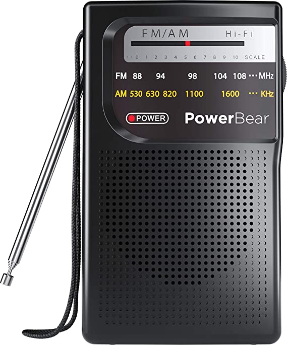 Radio portátil PowerBear | AM/FM, 2 pilas AA con recepción de largo alcance para uso en interiores, exteriores y emergencias | Radio con altavoz y conector para auriculares (Negro)