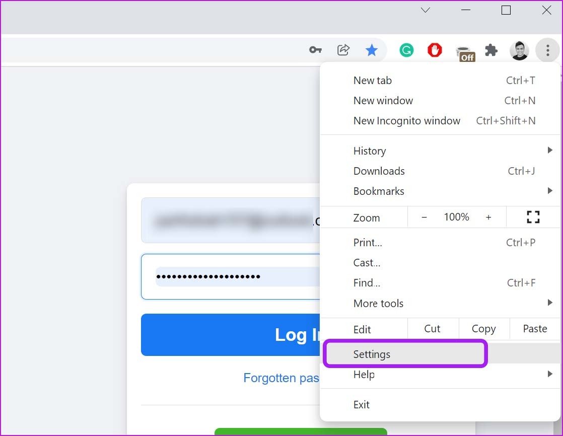 Abra la configuración de Chrome, elimine el correo electrónico recordado del inicio de sesión de Facebook