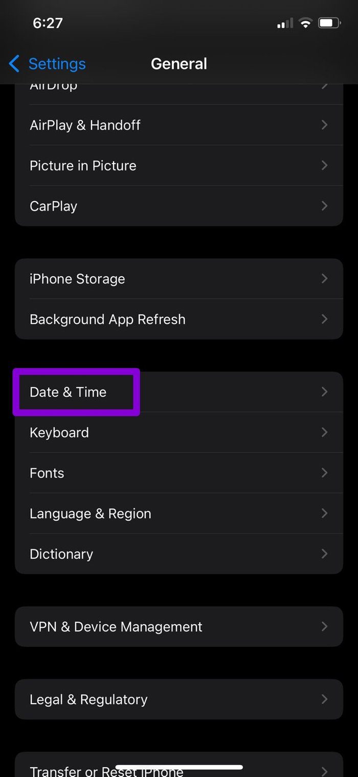 Configuración de fecha y hora en iPhone